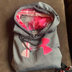 Under Amour Sweatshirt